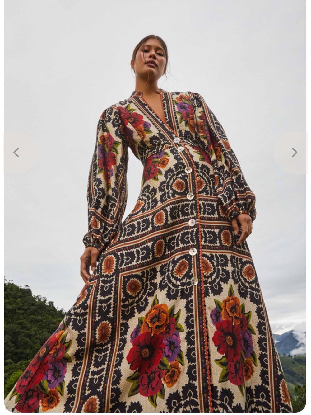 FARM RIO Flower Tapestry Maxi Dress. Size XL fits Large